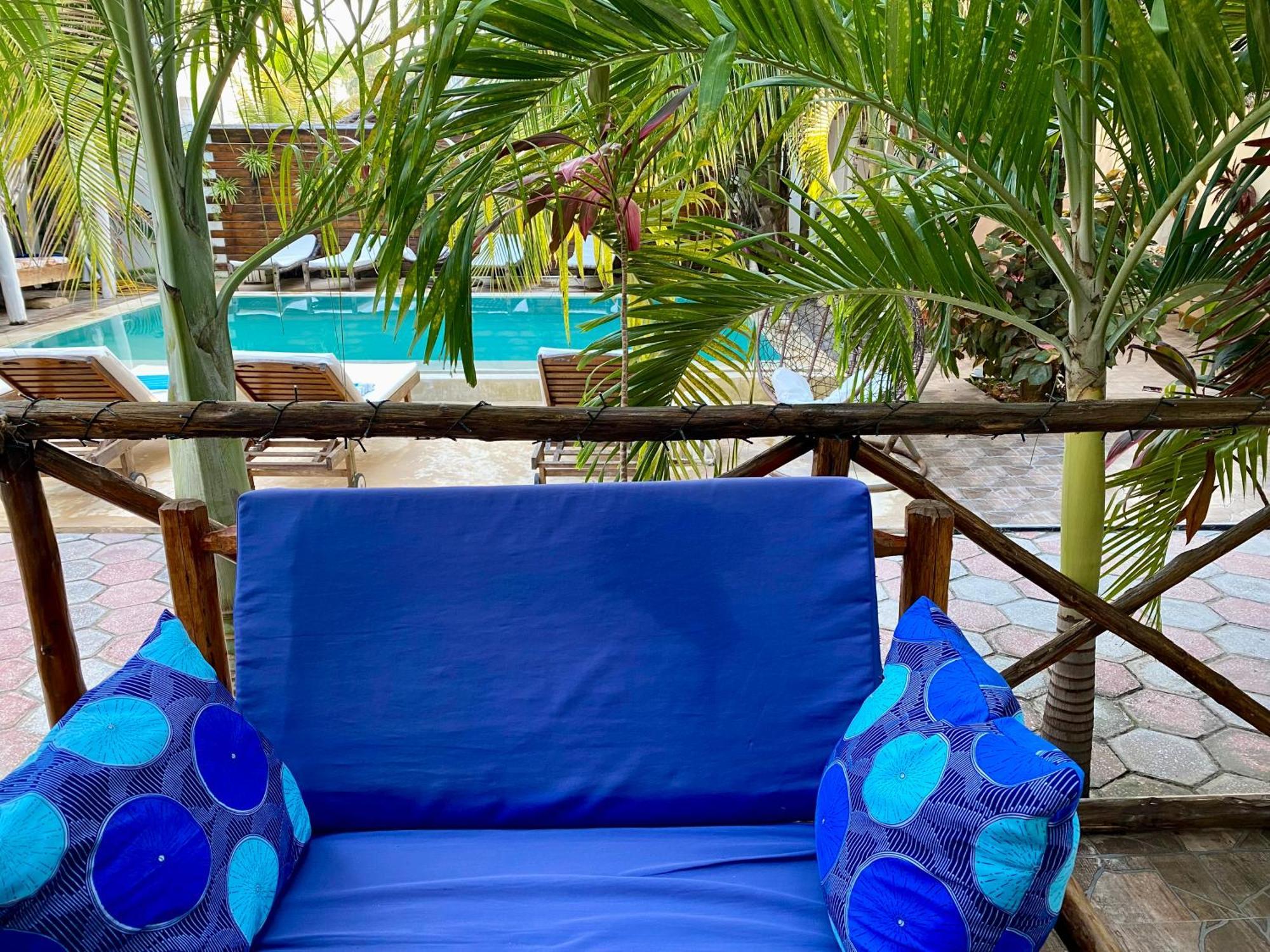 פאג'ה Cezere The Palm Hotel מראה חיצוני תמונה