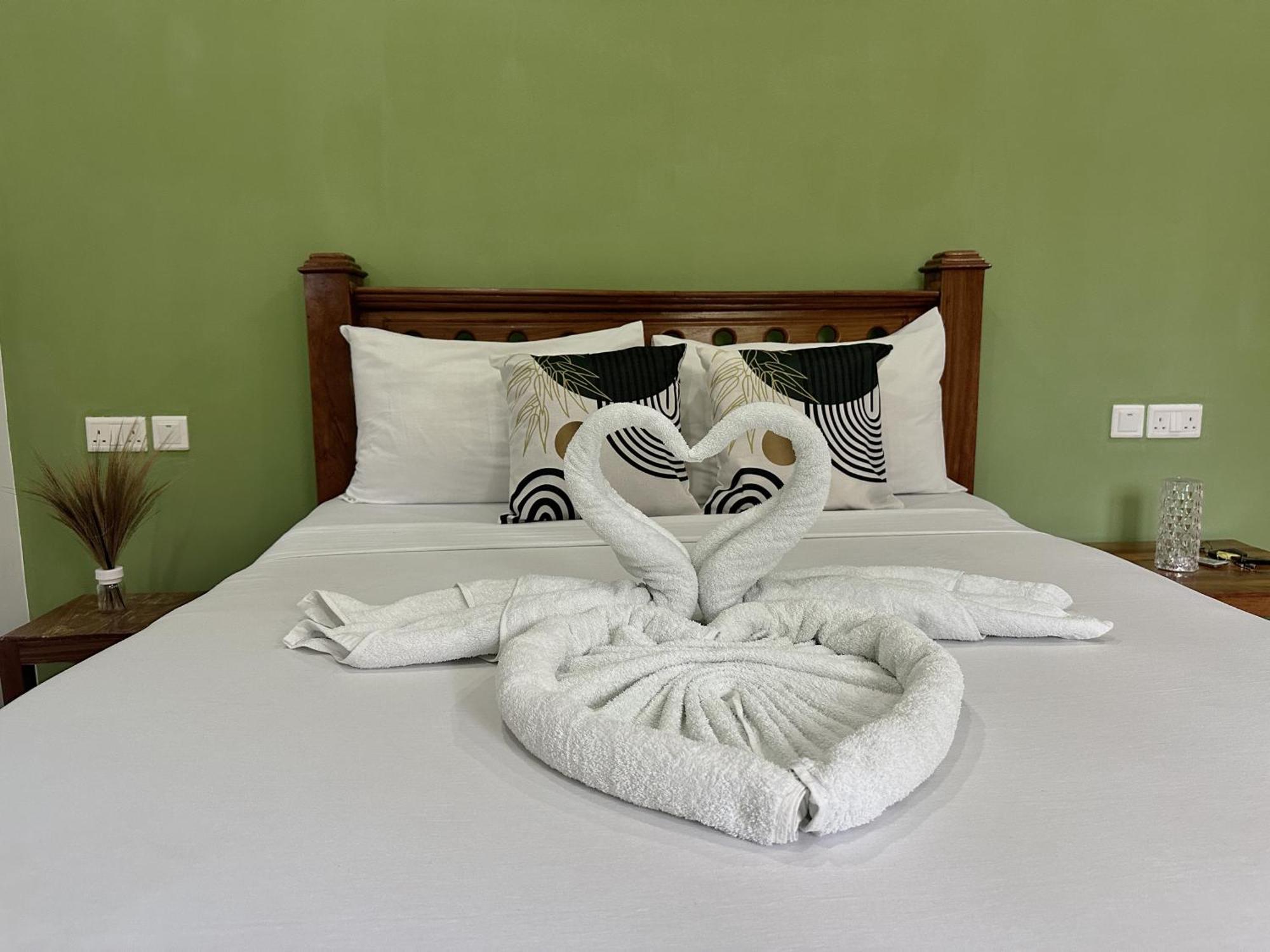 פאג'ה Cezere The Palm Hotel מראה חיצוני תמונה