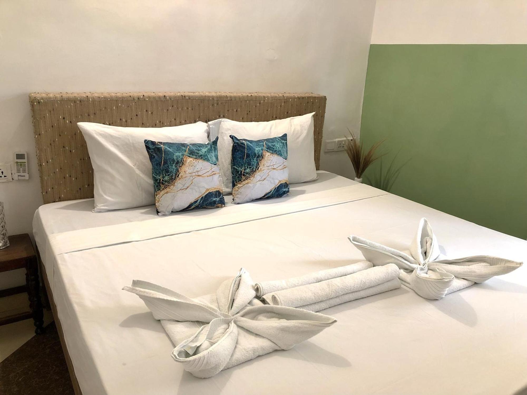 פאג'ה Cezere The Palm Hotel מראה חיצוני תמונה