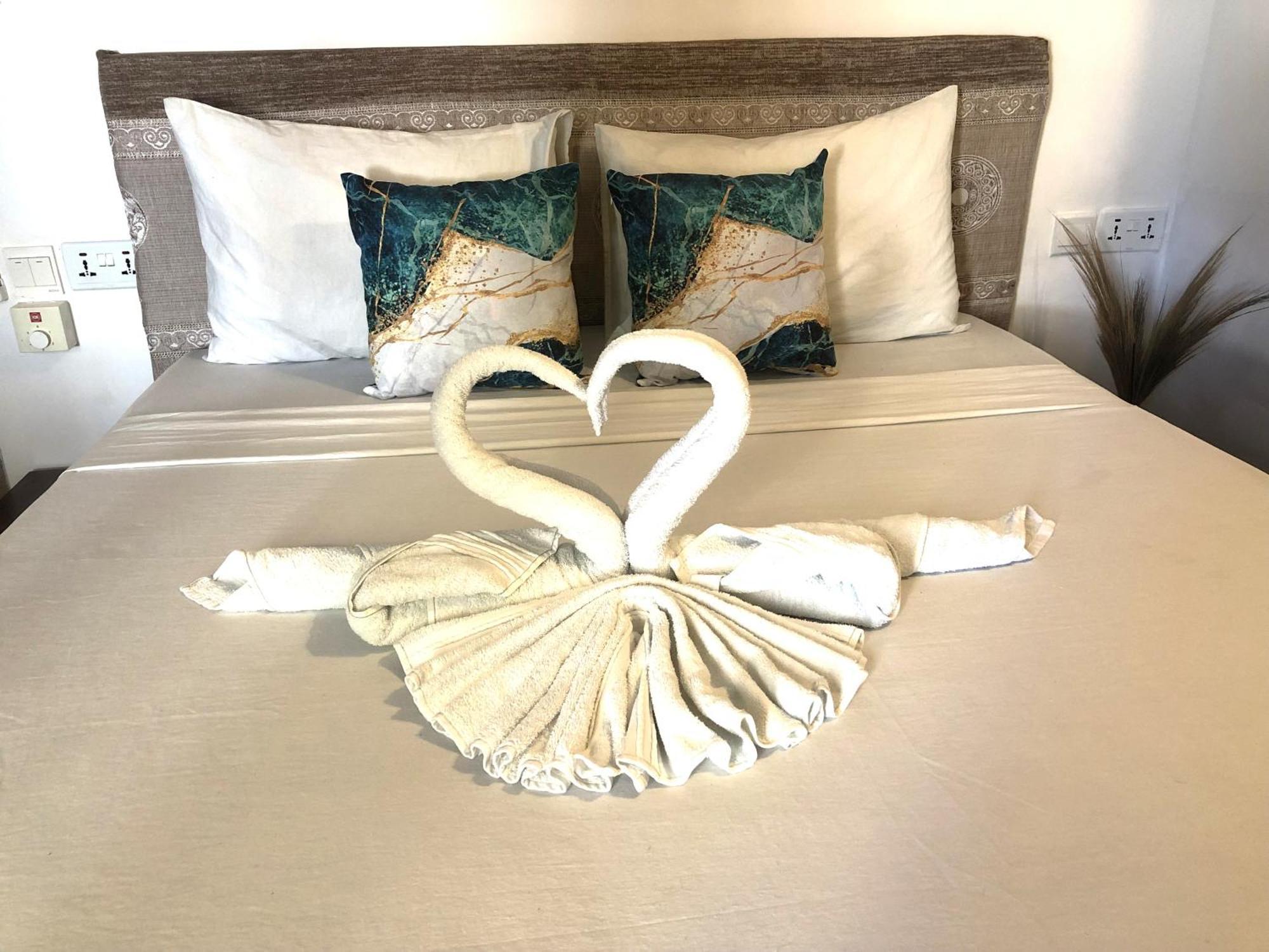 פאג'ה Cezere The Palm Hotel מראה חיצוני תמונה