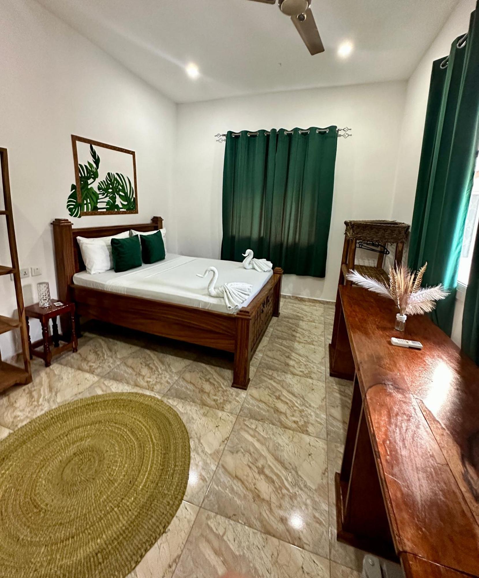 פאג'ה Cezere The Palm Hotel מראה חיצוני תמונה