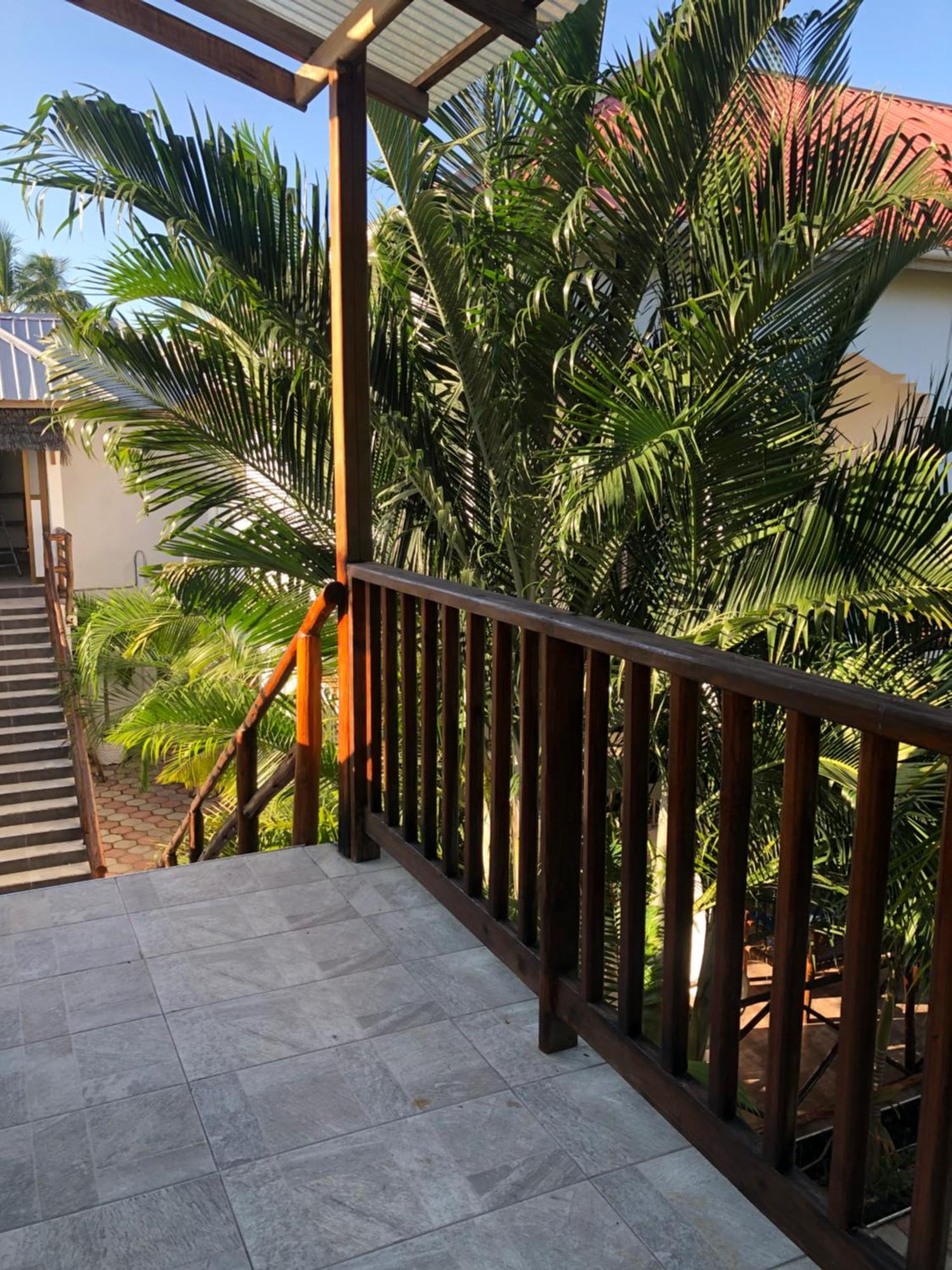 פאג'ה Cezere The Palm Hotel מראה חיצוני תמונה