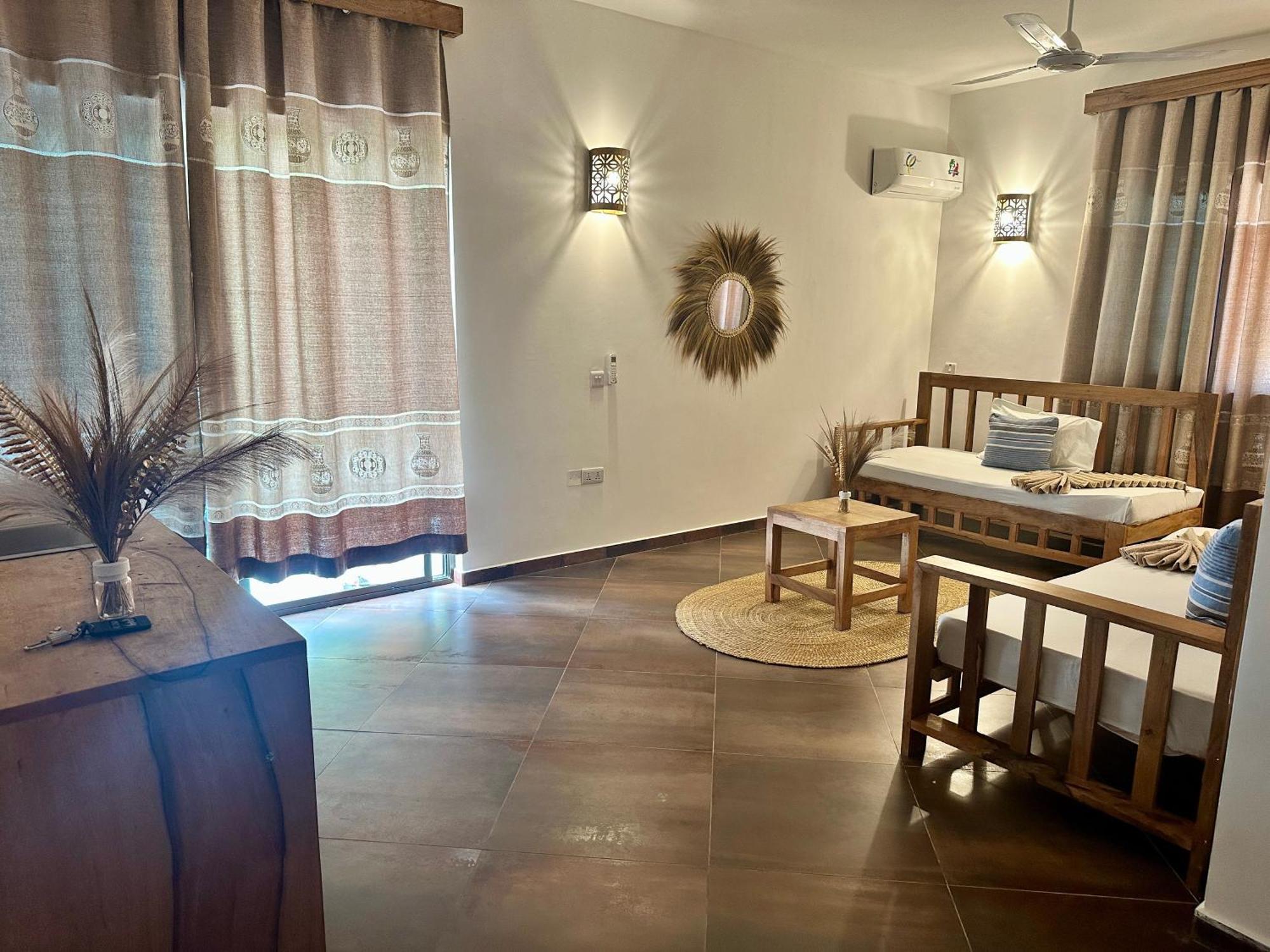 פאג'ה Cezere The Palm Hotel מראה חיצוני תמונה
